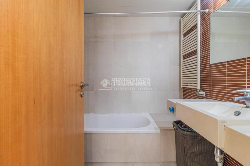 Foto ec5860a3-b3a1-4f63-93e6-1652af773935. Appartement avec parking dans Volpelleres Sant Cugat del Vallès