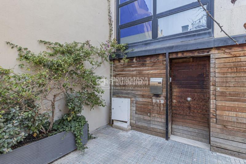 Foto d4654293-66db-4b78-b40f-0e88b59fcc46. Rent business premise in El Coll Sant Cugat del Vallès