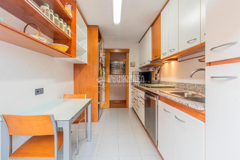 Foto 2856300a-d0bd-4b43-9154-e88f35d4d70b. Maison jumelée avec chauffage parking dans Sant Domènec Sant Cugat del Vallès