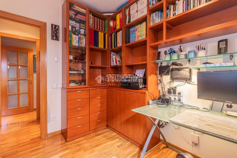 Foto 47e174b3-84db-4b3e-bc0b-6287c26f32e9. Maison jumelée avec chauffage parking dans Sant Domènec Sant Cugat del Vallès