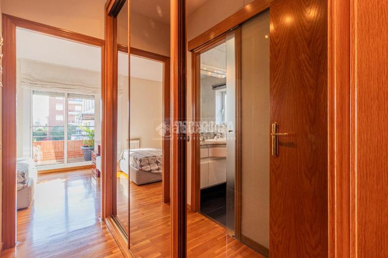 Foto 9e06788d-58fa-4461-bf4e-65fd8b043eeb. Maison jumelée avec chauffage parking dans Sant Domènec Sant Cugat del Vallès