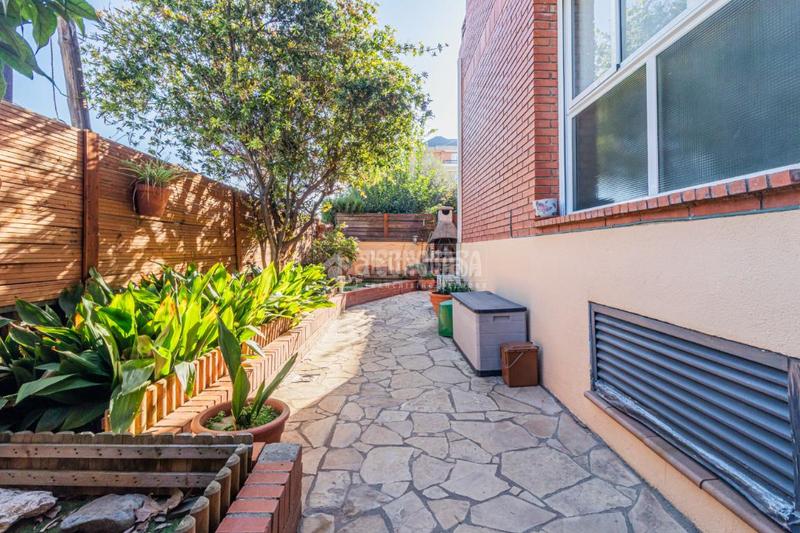 Foto c68706d0-45af-45ce-8fff-c6647e96e56f. Maison jumelée avec chauffage parking dans Sant Domènec Sant Cugat del Vallès