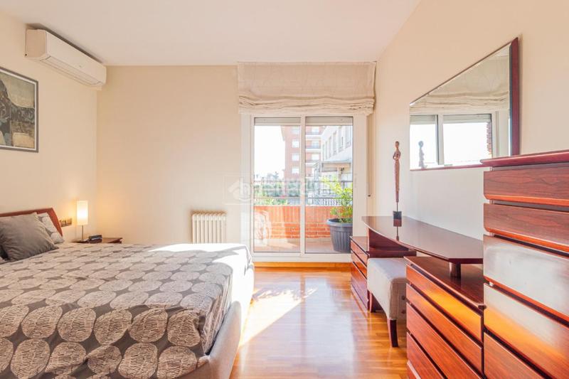 Foto fa56fa6f-0c55-405a-9fdf-09e9611e2397. Maison jumelée avec chauffage parking dans Sant Domènec Sant Cugat del Vallès