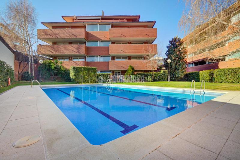 Foto 58bb6fc9-3633-4567-88de-209b7f3d3648. Àtic amb calefacció aparcament piscina a Parc Central Sant Cugat del Vallès