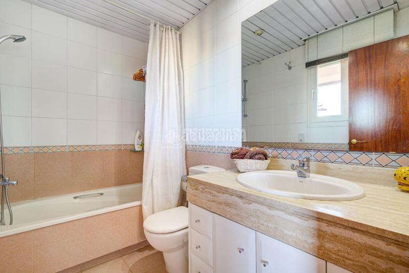 Foto 8f90e0b8-a606-4d8e-a67b-57eb1b6ef46f. Àtic amb calefacció aparcament piscina a Parc Central Sant Cugat del Vallès