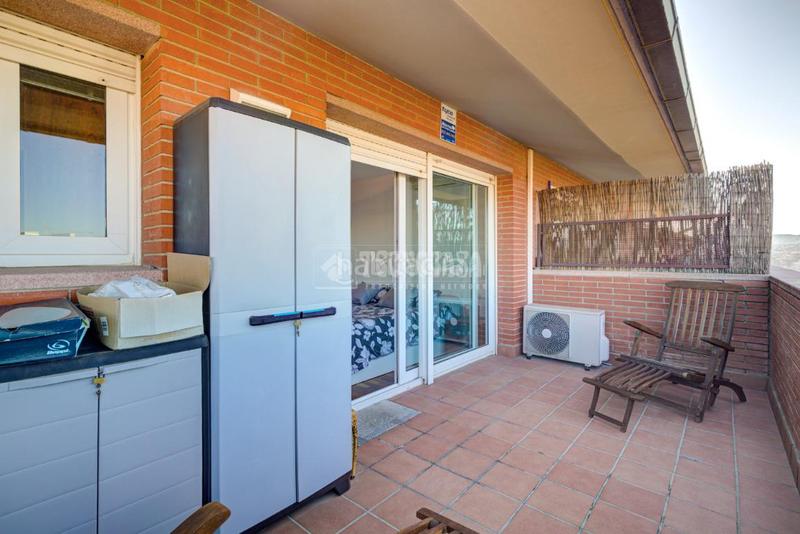 Foto c2319d88-482d-4e87-badc-e1f99d297f82. Àtic amb calefacció aparcament piscina a Parc Central Sant Cugat del Vallès