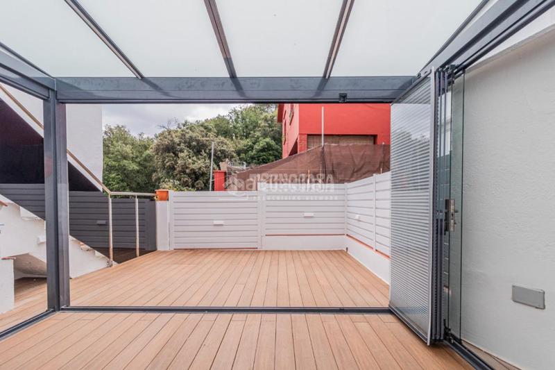 Foto 6bdcaf1e-6cfb-44fe-a93b-2f3a9acf820e. Affitto appartamento in La Floresta Sant Cugat del Vallès