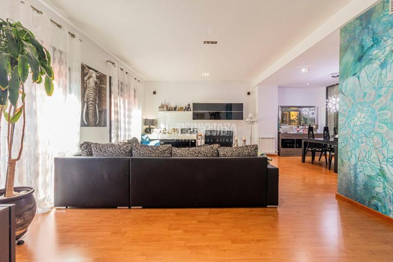 Foto b0787cf7-3c87-4ee1-a45f-021c9c3ff388. Appartement dans Centre - Estació Sant Cugat del Vallès