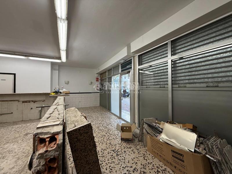 Foto d4d25a01-58ca-4ab3-aa72-e758583550f2. Affitto locale commerciale in Centre - Estació Sant Cugat del Vallès