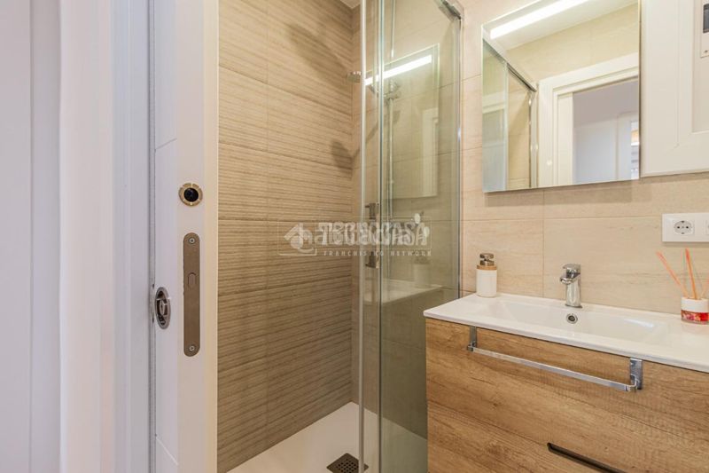 Foto 094bb451-5d09-407d-8231-f9953f7ce99b. Pis a El Coll Sant Cugat del Vallès