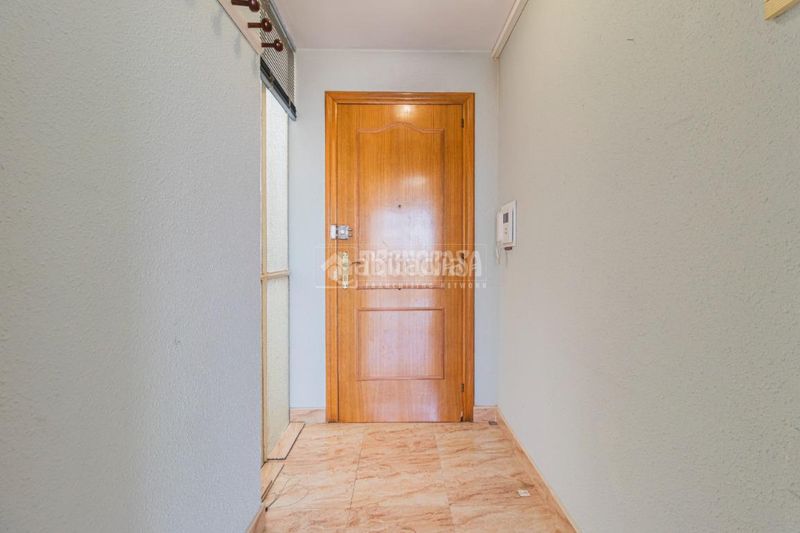 Foto b5e039b9-e152-42ef-b5a0-936db9929fe0. Àtic a Centre - Estació Sant Cugat del Vallès