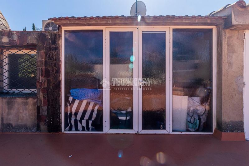 Foto 22d75f49-36a2-4d65-8b73-336e79124c79. Casa amb calefacció aparcament a Valldoreix Sant Cugat del Vallès