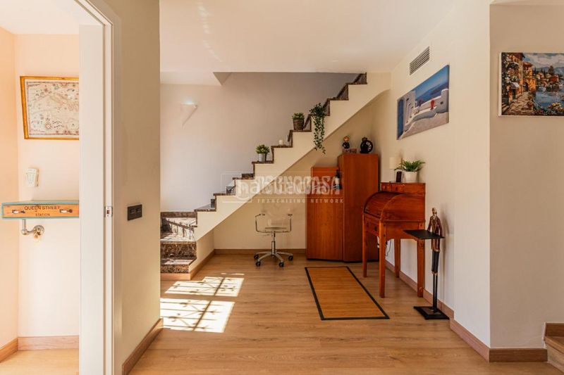 Foto e9128c3d-37c3-4964-879d-58b90a37d889. Casa amb calefacció aparcament a Valldoreix Sant Cugat del Vallès