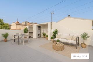 Maison jumelée à Centre - Estació. Casa en venta en sant cugat del vallès
