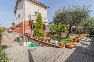 Affitto Casa in Mira-sol. Casa en alquiler en sant cugat del vallès