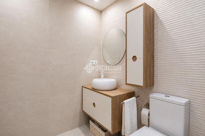 Foto 565df6e6-153e-4c11-a8d0-dc38a8bfd256. Piso  en venta en El Coll Sant Cugat del Vallès