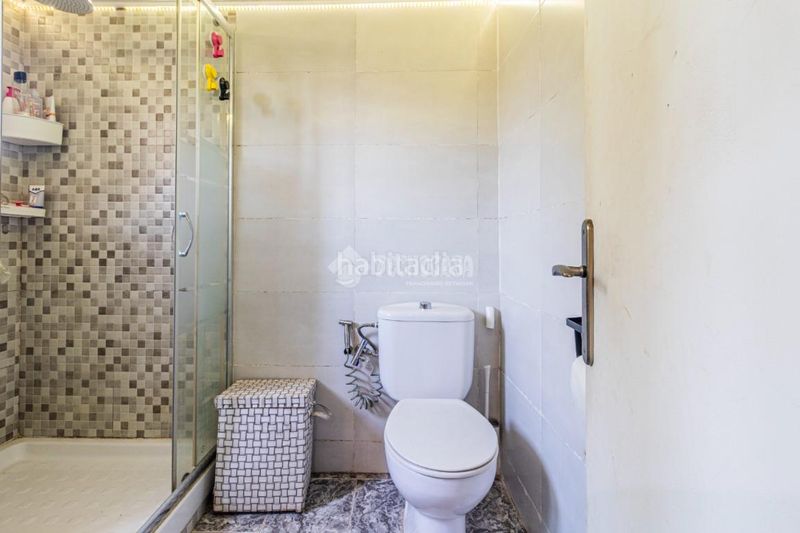 Foto 2e27ada5-515a-4c3a-a511-d6cb1c219970. Casa amb calefacció aparcament a Mira-sol Sant Cugat del Vallès