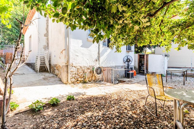 Foto 403e7335-cd64-4e95-b642-884332bf08b5. Casa amb calefacció aparcament a Mira-sol Sant Cugat del Vallès