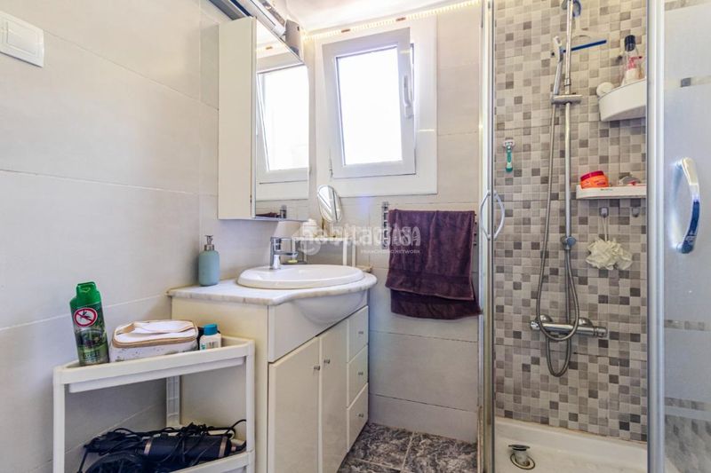 Foto ae7332ba-8715-4401-96d1-4d43d96cf075. Casa amb calefacció aparcament a Mira-sol Sant Cugat del Vallès