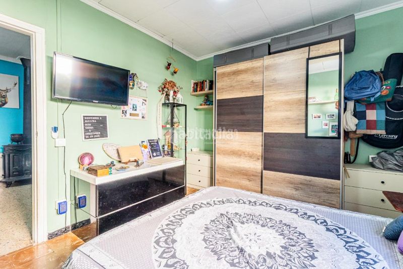 Foto e51381be-0891-4c5a-bd78-88954c09204e. Casa amb calefacció aparcament a Mira-sol Sant Cugat del Vallès