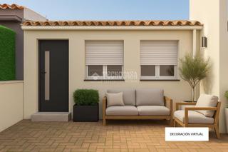 Maison jumelée à Centre - Estació. Casa en venta en sant cugat del vallès