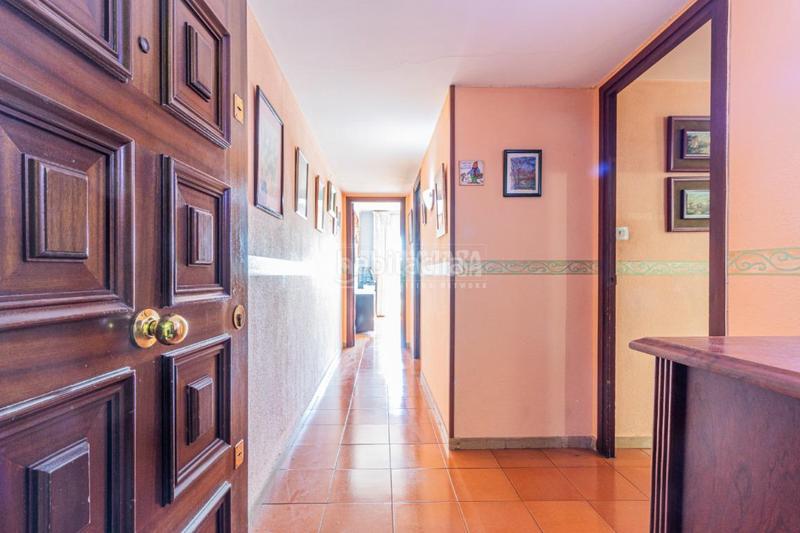 Foto c5c60254-2128-4dd4-915a-88f6b4a39613. Dúplex piso en venta en Centre - Estació Sant Cugat del Vallès