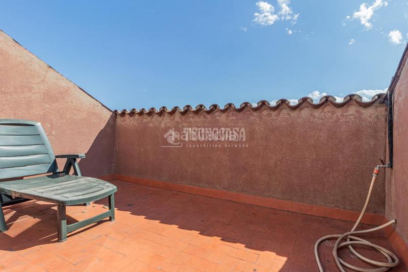 Foto e2a7e3bf-bf12-43f0-91a0-4007b9f73fba. Dúplex piso en venta en Centre - Estació Sant Cugat del Vallès