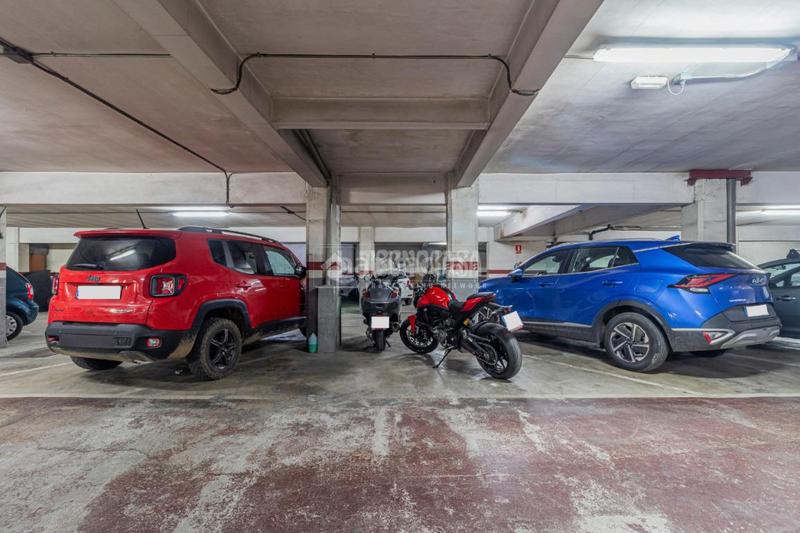 Foto f02f64b8-3193-4ae8-ab41-9afd801e5dbb. Dúplex piso en venta en Centre - Estació Sant Cugat del Vallès