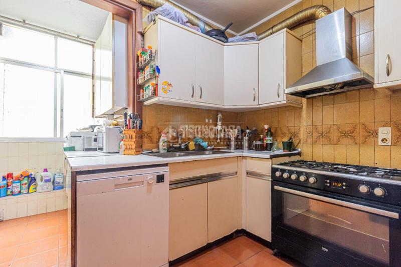 Foto f6fb4de3-69f7-4322-9400-d877e8620b60. Dúplex piso en venta en Centre - Estació Sant Cugat del Vallès