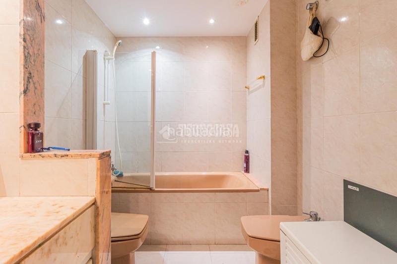 Foto c439bb8a-4ab1-4f18-a3ff-ca414f42bf3e. Piso  en venta en Sant Domènec Sant Cugat del Vallès