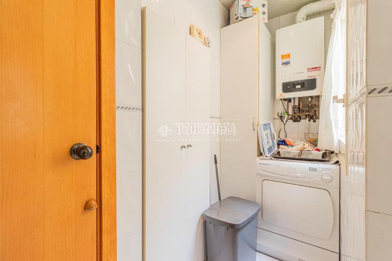 Foto 189f594a-deca-4836-ac8c-f70a21e1a60f. Piso  en venta en El Coll Sant Cugat del Vallès