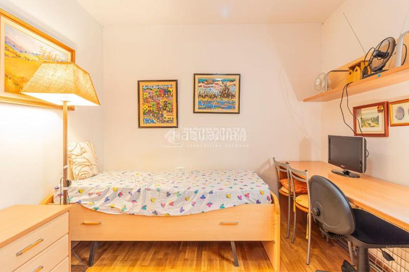 Foto 499729a5-82fd-46ce-be0d-adbc6491d75a. Piso  en venta en El Coll Sant Cugat del Vallès