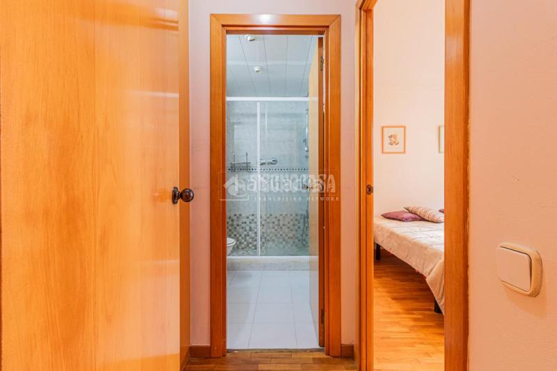 Foto a06dbbe3-2b39-4f28-b33a-fbebe4e38407. Piso  en venta en El Coll Sant Cugat del Vallès