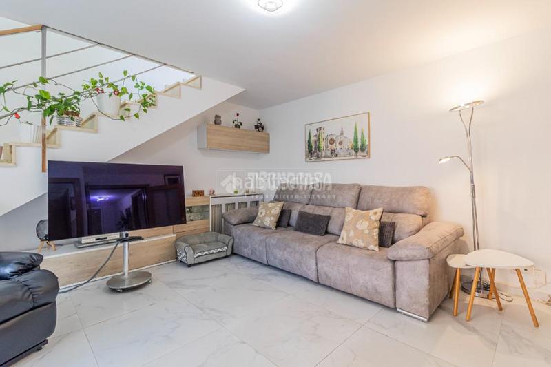 Foto 475a38fa-7625-4503-bb7b-0338842c975a. Ático  en venta en El Coll Sant Cugat del Vallès