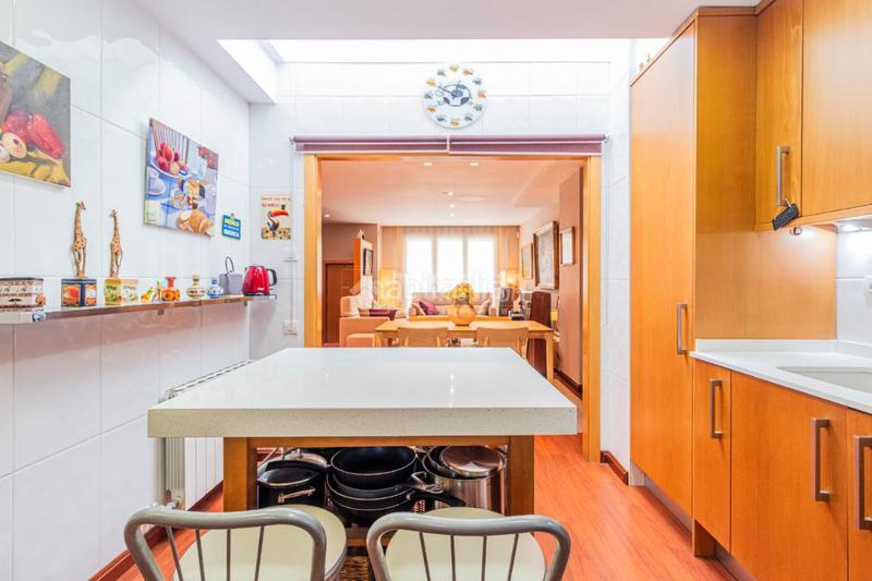 Foto 85dff195-e049-40d0-8ee7-cb6aa81b9ad3. Casa pareada casa en venta en Centre - Estació Sant Cugat del Vallès