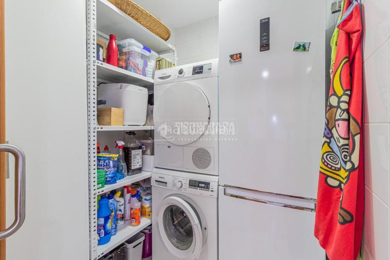 Foto e9b414d2-7d65-477c-b460-06b7f9406e94. Casa pareada casa en venta en Centre - Estació Sant Cugat del Vallès