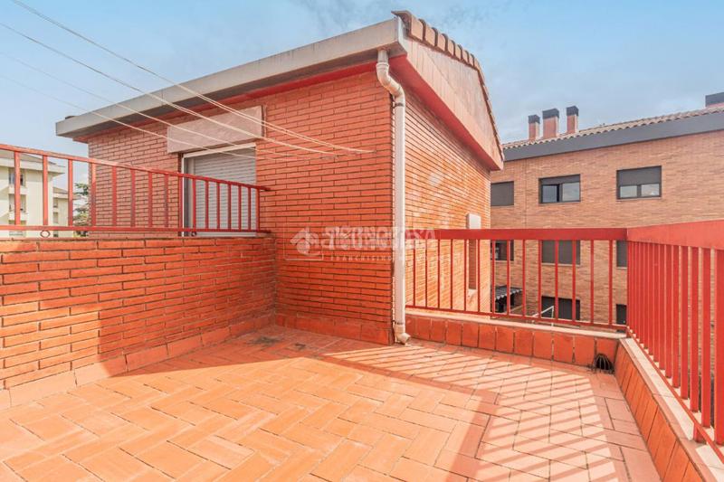 Foto 1ca945a1-4175-465f-9c3e-eb013af29c82. Maison jumelée avec chauffage parking dans Sant Domènec Sant Cugat del Vallès