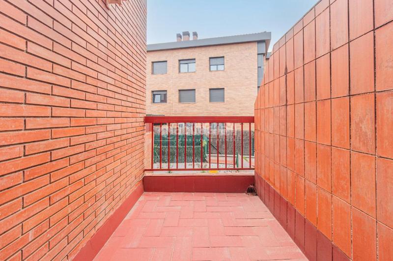 Foto 5f34a9da-e038-4fbb-98e3-fb697994c225. Maison jumelée avec chauffage parking dans Sant Domènec Sant Cugat del Vallès