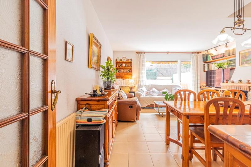 Foto ca457f74-95d7-4372-9077-01022f75dccf. Maison jumelée avec chauffage parking dans Sant Domènec Sant Cugat del Vallès