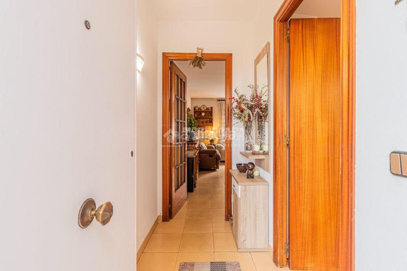 Foto d811f2b6-1936-4414-8b82-625a32da6a1e. Maison jumelée avec chauffage parking dans Sant Domènec Sant Cugat del Vallès