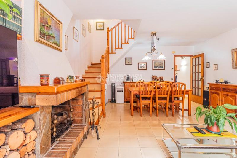 Foto eee75601-ab1c-437c-a4ea-281f4e054b61. Maison jumelée avec chauffage parking dans Sant Domènec Sant Cugat del Vallès