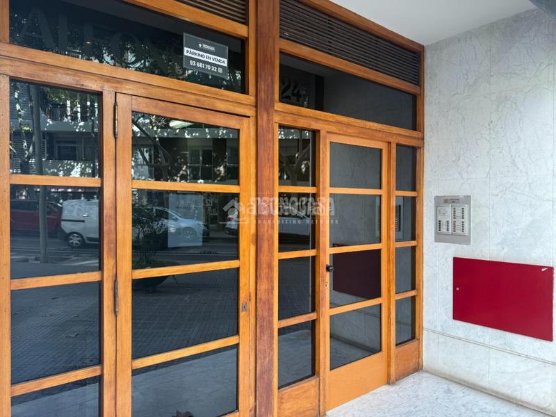 Foto 290b9bdd-9c36-4c3e-9fda-7815c4c9efc7. Posto auto in Centre - Estació Sant Cugat del Vallès