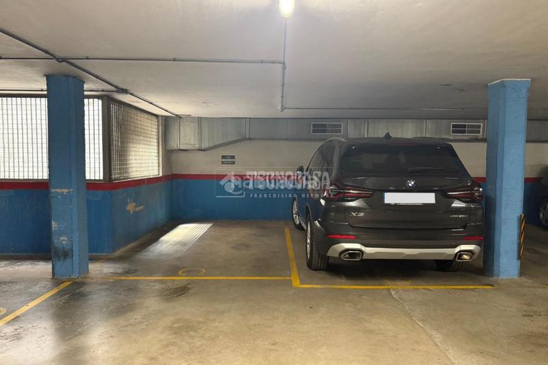 Foto 86fc42dc-7fad-47c0-8e10-5d4bd439d5b5. Posto auto in Centre - Estació Sant Cugat del Vallès