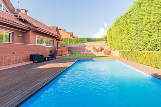 Haus in Mira-sol. Casa en venta en sant cugat del vallès