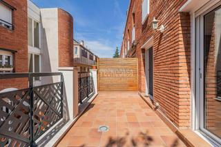 Affitto Casa bifamiliare in Torreblanca. Casa en alquiler en sant cugat del vallès