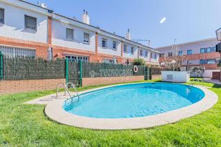 Lloguer Casa aparellada a Parc Central. Casa en alquiler en sant cugat del vallès