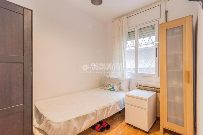 Foto 4df7534a-6b6b-463f-82d9-44081f40d3d8. Pis amb calefacció a El Coll Sant Cugat del Vallès