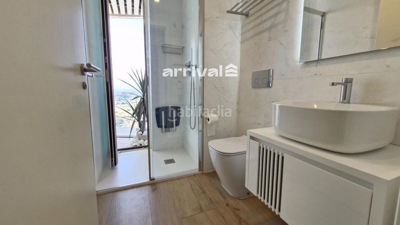 Foto 825cb94c-167c-43d6-b095-5db9ccabfc11. Rent flat with heating parking pool in Sant Pau Valencia