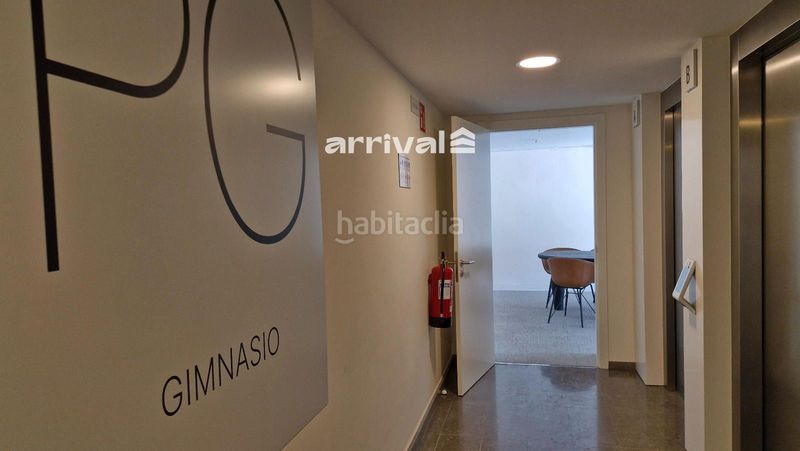 Foto b8e050ce-8f10-46d7-a971-1986776bf3b9. Rent flat with heating parking pool in Sant Pau Valencia