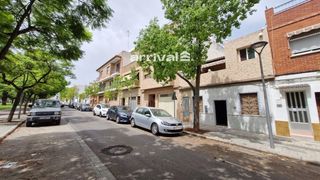 Casa  Cami de godella. Planta baja vivienda en paterna